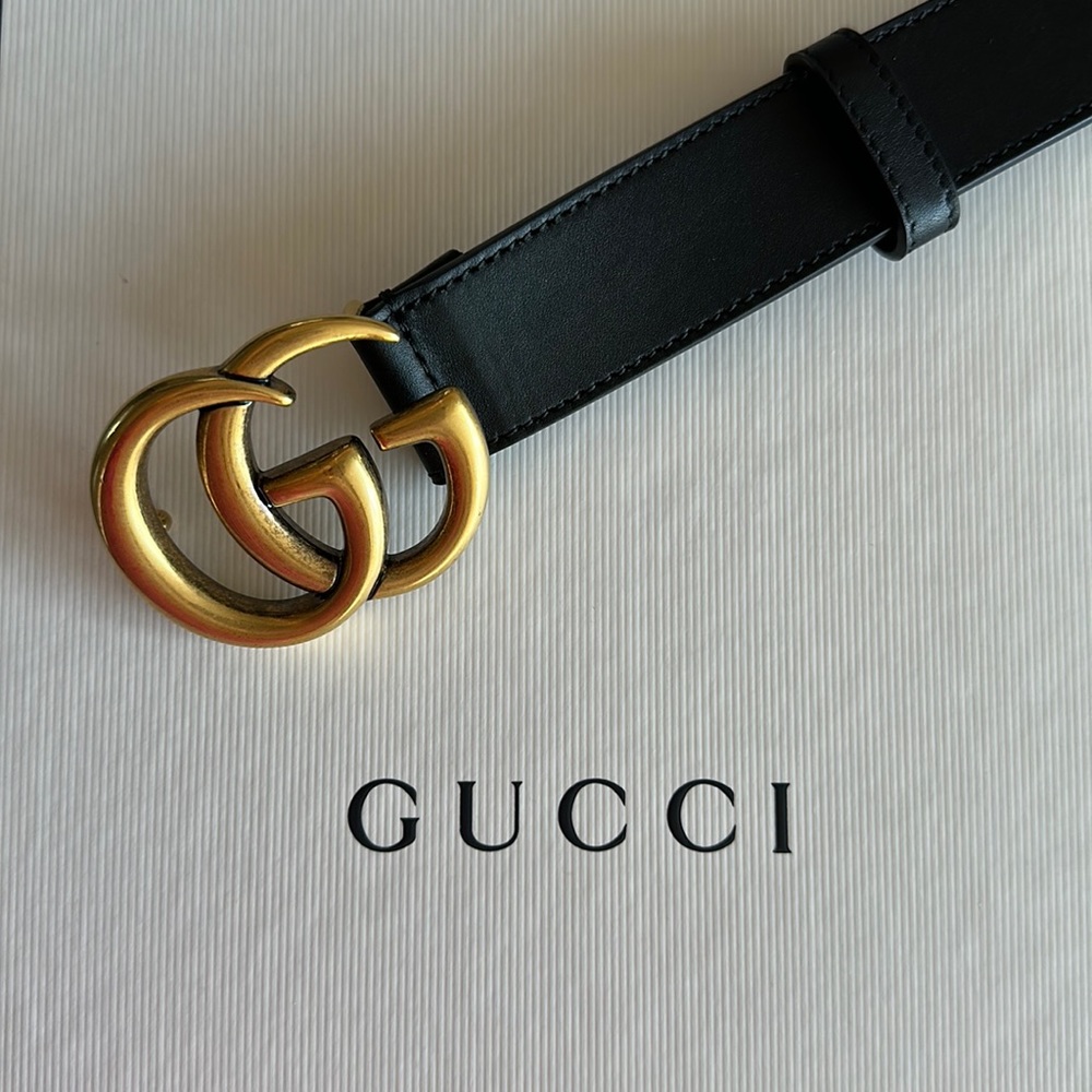Gucci Leather belt with Double G buckle